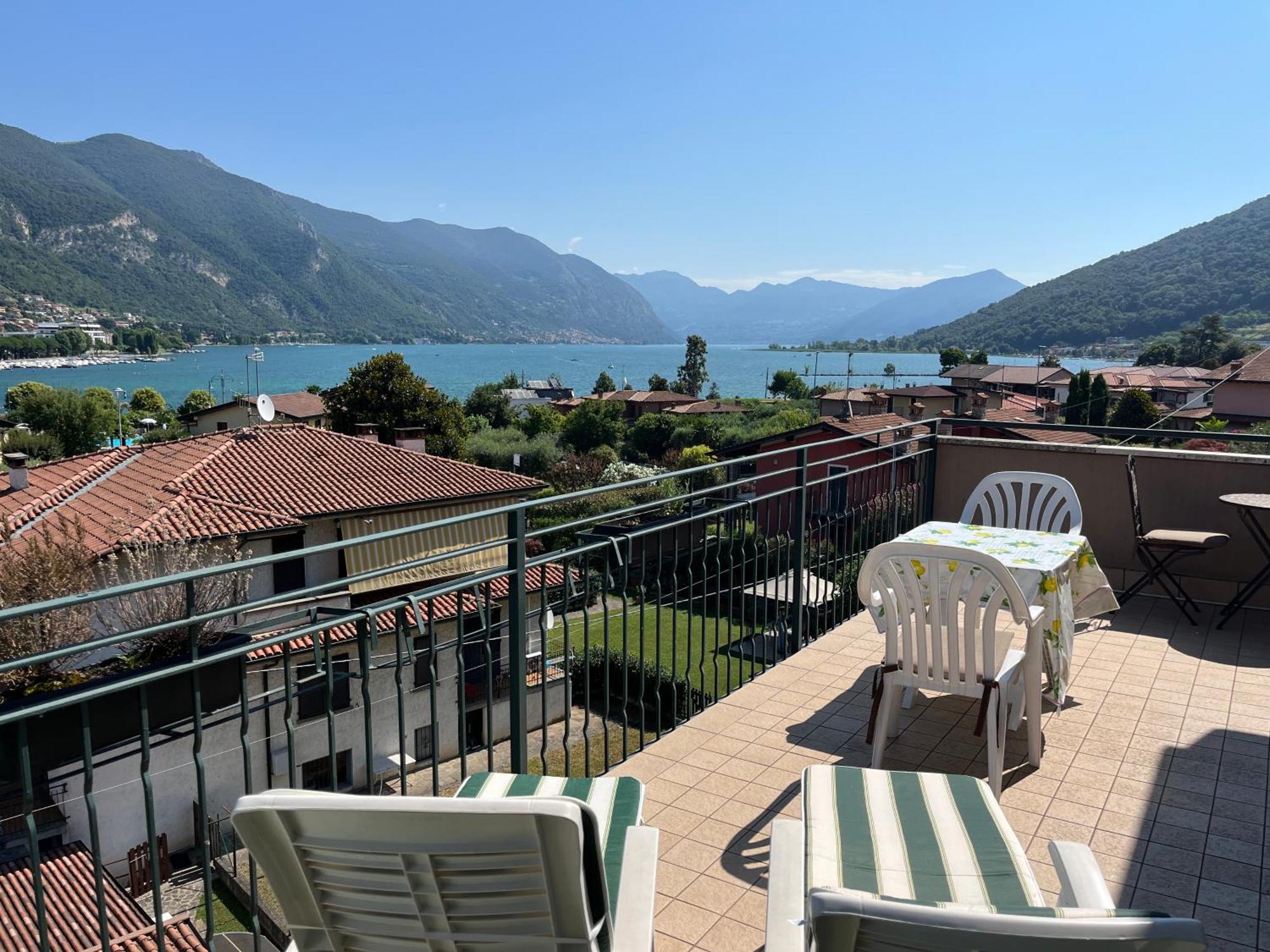 Lake View Terrace Paratico Buitenkant foto